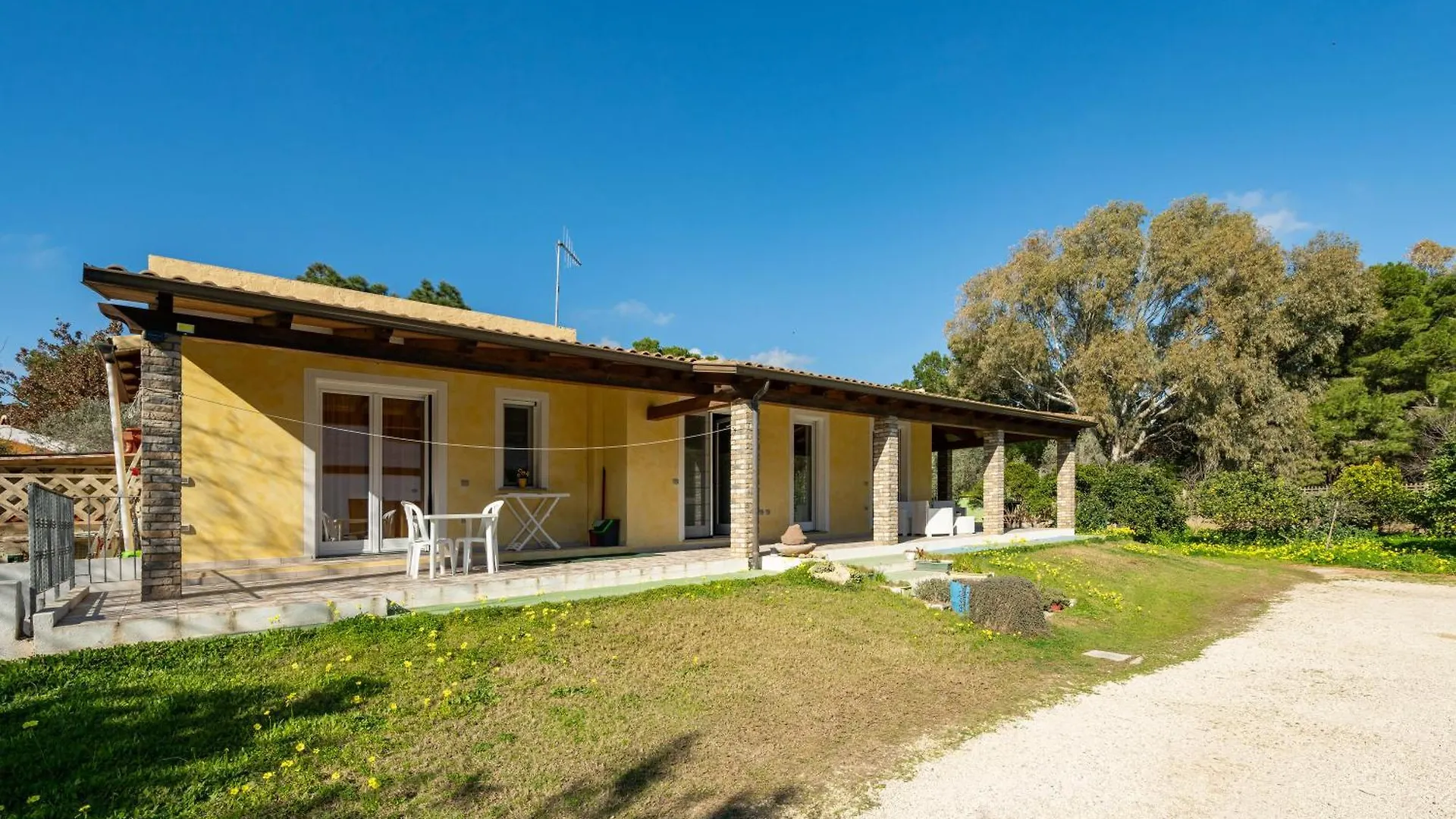 Casa Vacanza Ghisu Sant'Anna Arresi